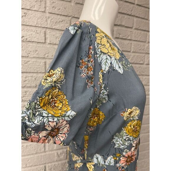 Bands of Gypsies Floral V Neck Jumpsuit Size S NWT - Picture 6 of 8